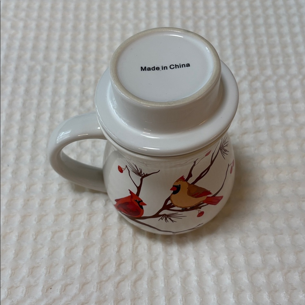 Temp-tations NWOT Birchwood Trees Cardinal Birds 16oz Mug Snow Globe Lid - Picture 4 of 5